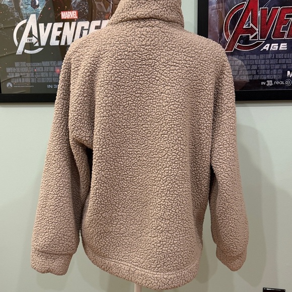 American Eagle Tan Sherpa Quarter Zip Sweatshirt Size Beige Teddy Bear Top - Picture 3 of 4